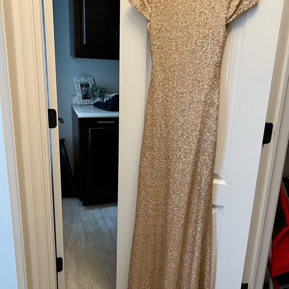 Sorella vita sequins bridesmaid dress - Picture 5 of 10